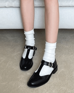 사라 메리제인 둥근코 빈티지 로맨틱 티스트랩 펌프스 통굽 로퍼 구두 봄신발 2.5cm