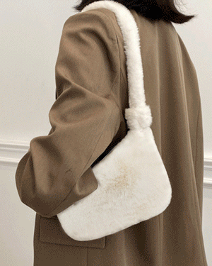 나탈리아 겨울 데일리 귀여운 페이크 밍크 에코 퍼가방,심플 빈티지 캐주얼 미니 핸드백 털가방 숄더백 손가방